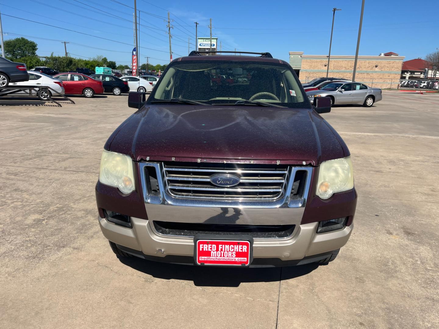 2006 maroom /TAN Ford Explorer Eddie Bauer 4.6L 4WD (1FMEU74816U) with an 4.6L V8 SOHC 16V engine, 6-Speed Automatic Overdrive transmission, located at 14700 Tomball Parkway 249, Houston, TX, 77086, (281) 444-2200, 29.928619, -95.504074 - Photo#1